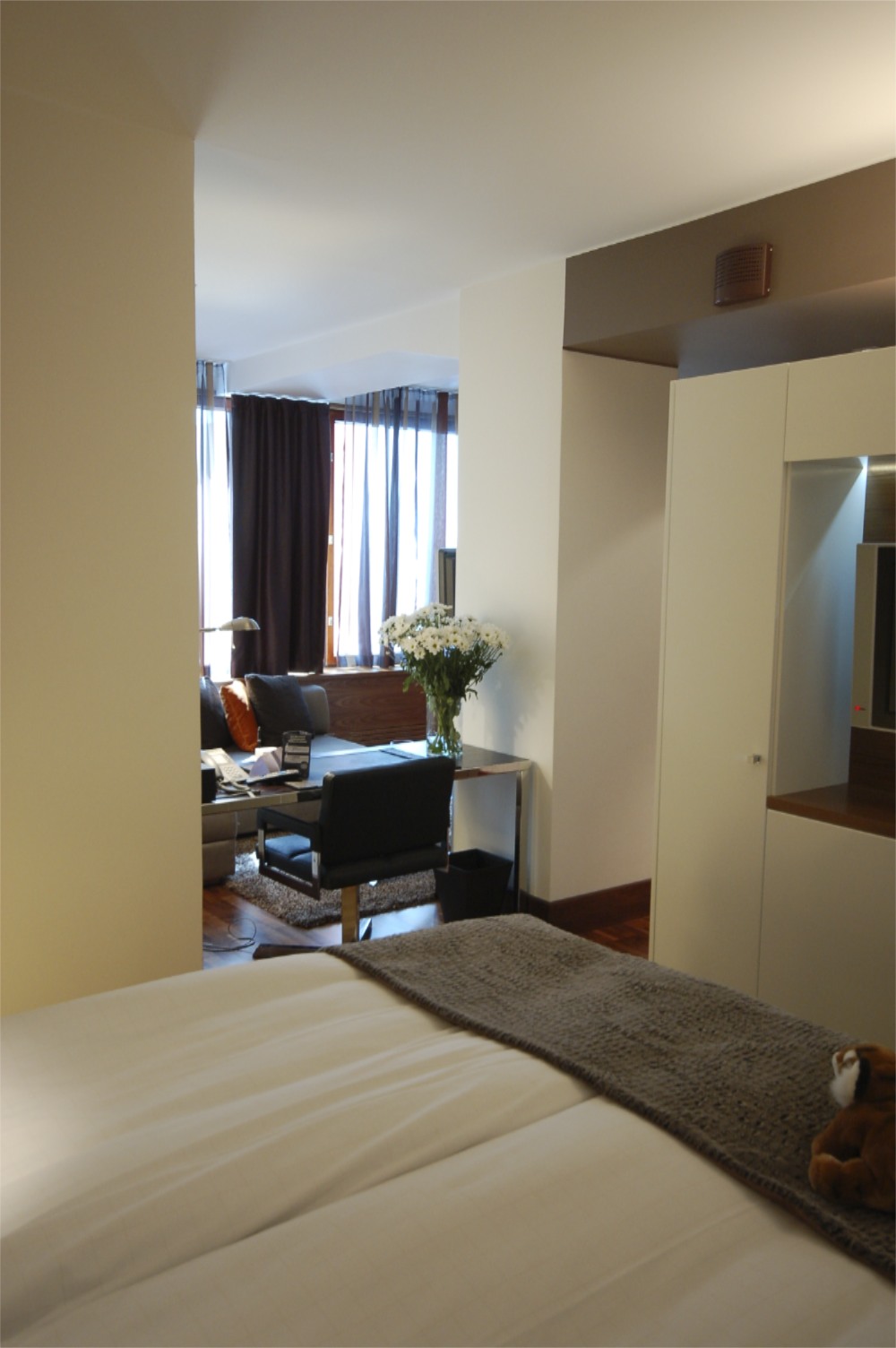Glo Hotel Kluuvi interior view